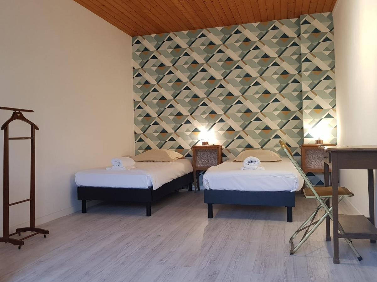 Domaine De Pelouaille - Chambre D'Hotes แซ็ง-ฌ็อง-เด-อ็องเจลี ภายนอก รูปภาพ